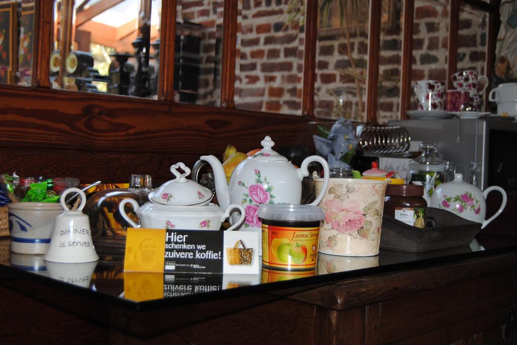 B&B Het Loonderhof Looz Extérieur photo
